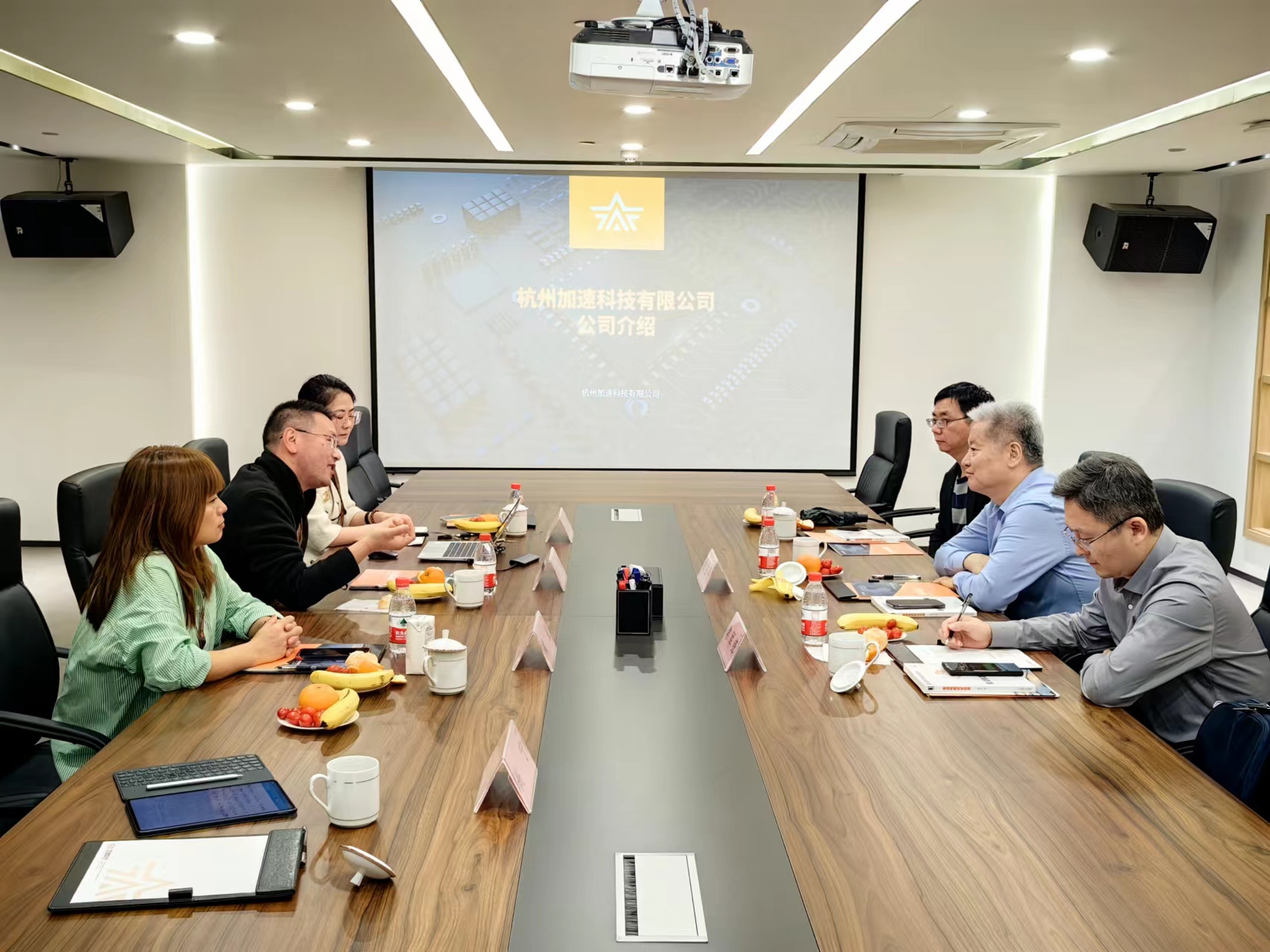 长征娱乐 | 独立电影佳作与破圈之道